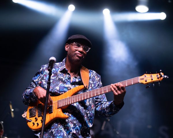 Gerald Veasley will be at the 2025 Duck Jazz Festival